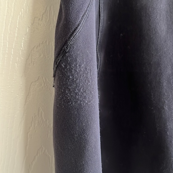 Lululemon Run Draft Dodger Jacket - good used condition - Picture 14 of 15